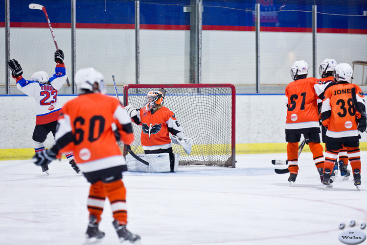 PeeWees_NorthStarsvFlyers_3Apr_0246