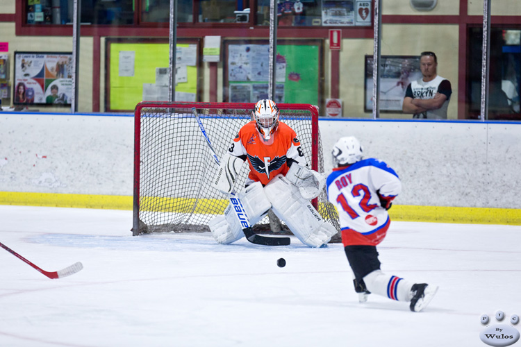 PeeWees_NorthStarsvFlyers_3Apr_0327