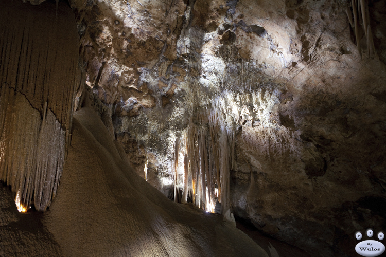 JenolanCaves_0296.jpg